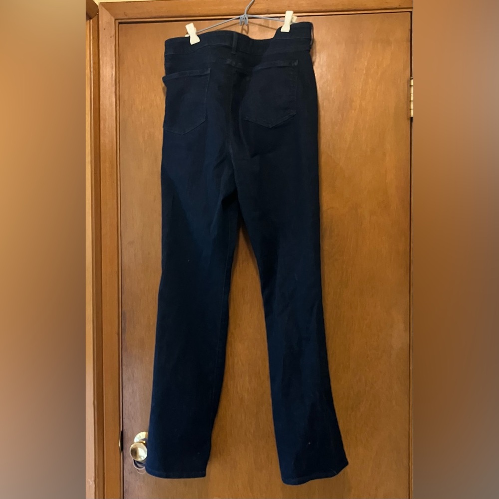 NYDJ Marilyn Straight Jeans, Dark Rinse, Size 16, Lift X Tuck Technology - Picture 5 of 9